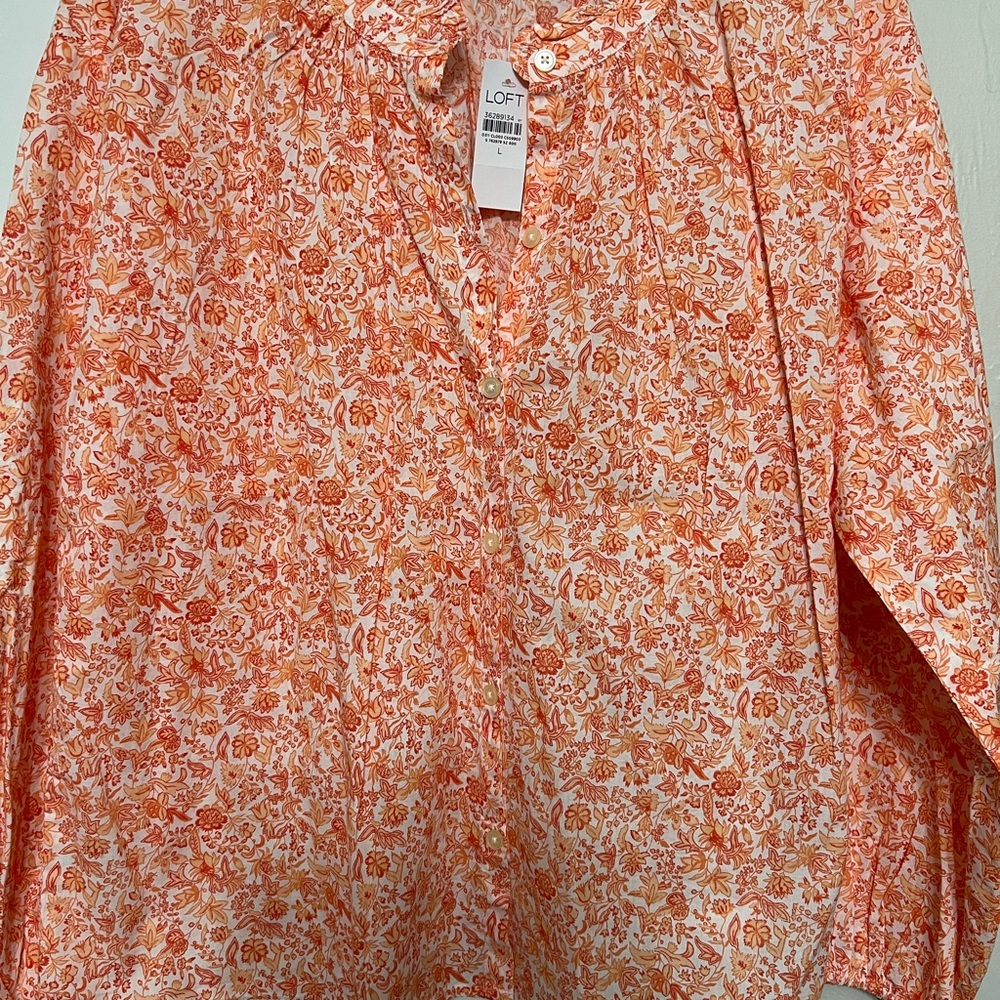NWT Loft Peach Floral Button Down Blouse - Picture 2 of 4